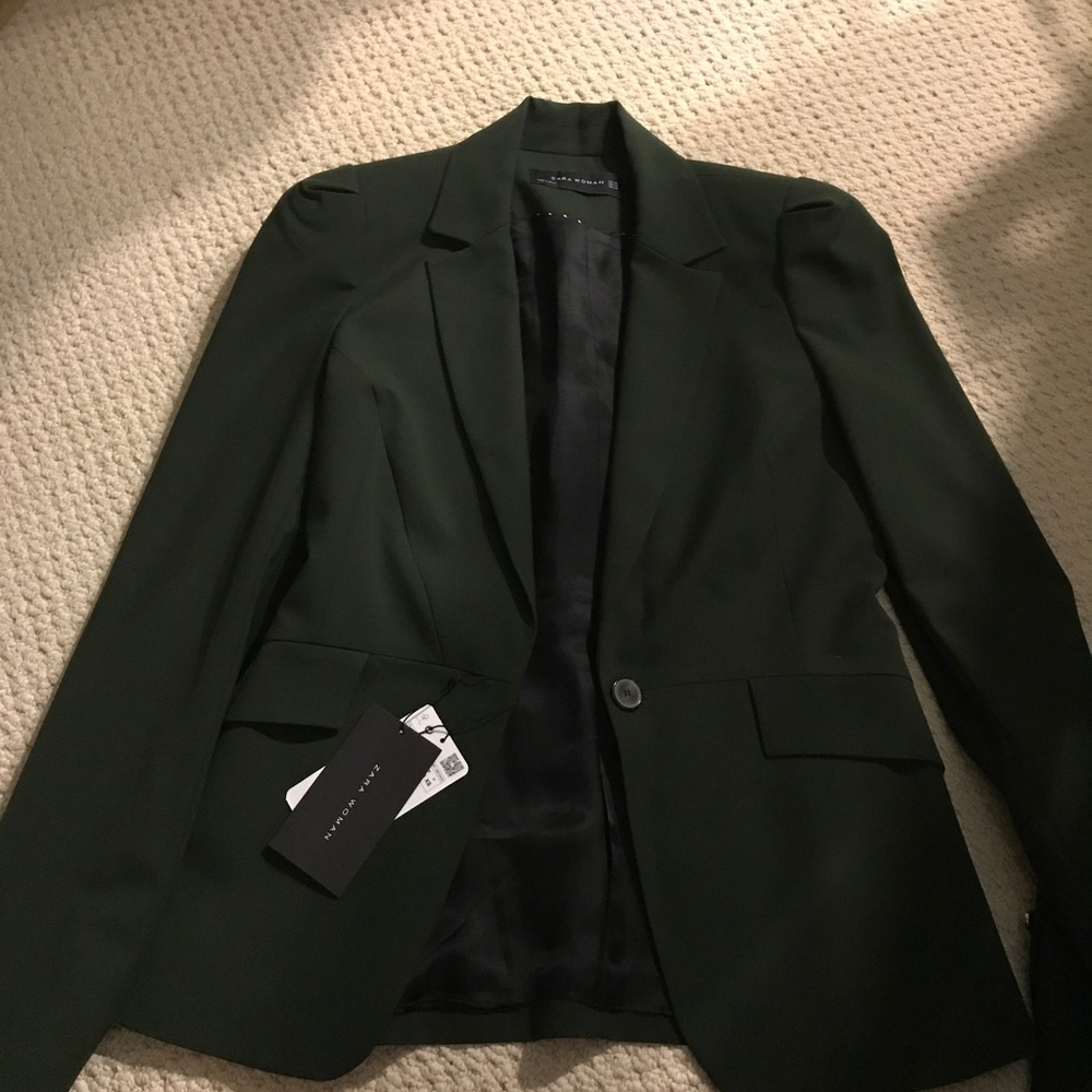 NWT dark green Zara blazer, sz. Xs